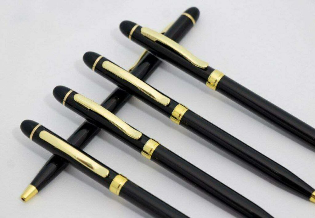 خودکار فلزی باریک گیره طلایی ۴۵۰۰۰ تومن