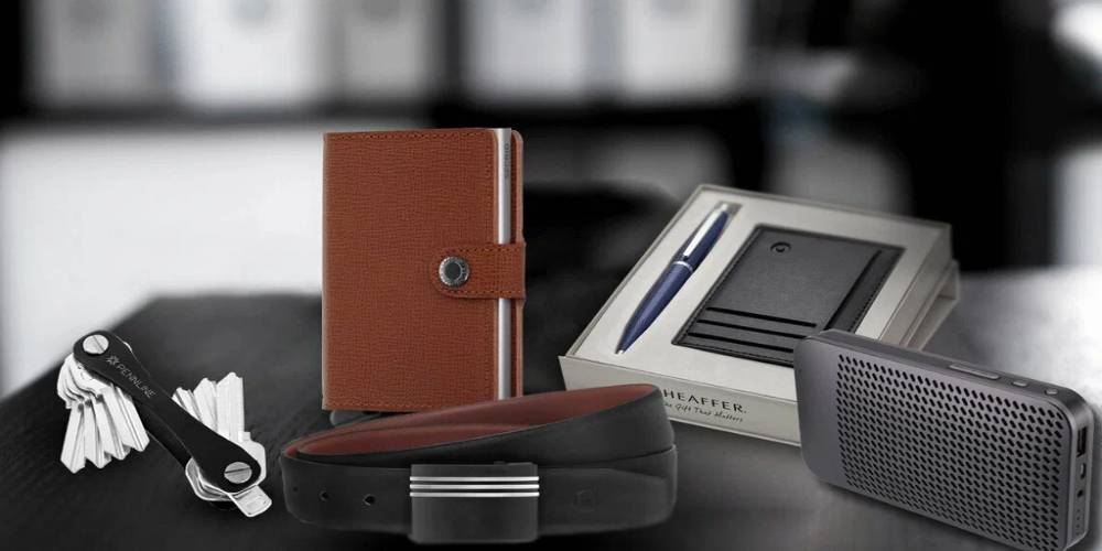 ۳۰ ایده خلاقانه برای هدایای تبلیغاتی 2026 | چگونه متفاوت باشیم؟